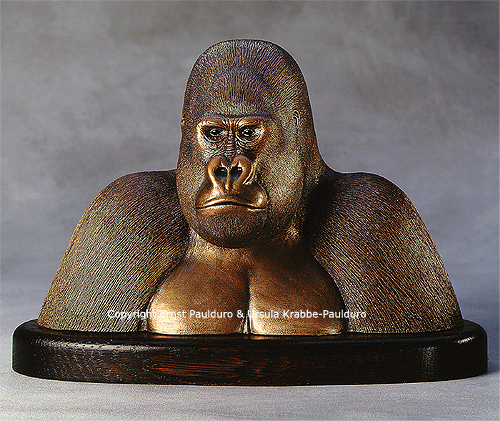 Gorilla bust in bronze by Ernst Paulduro and Ursula Krabbe-Paulduro