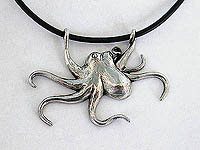 Octopus as pendant in silver